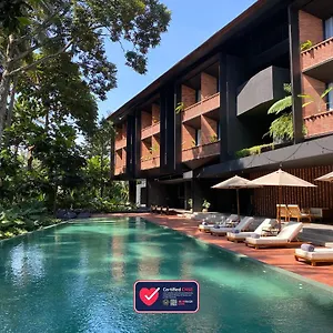 titik-dua.ubudhotelsnow.com/